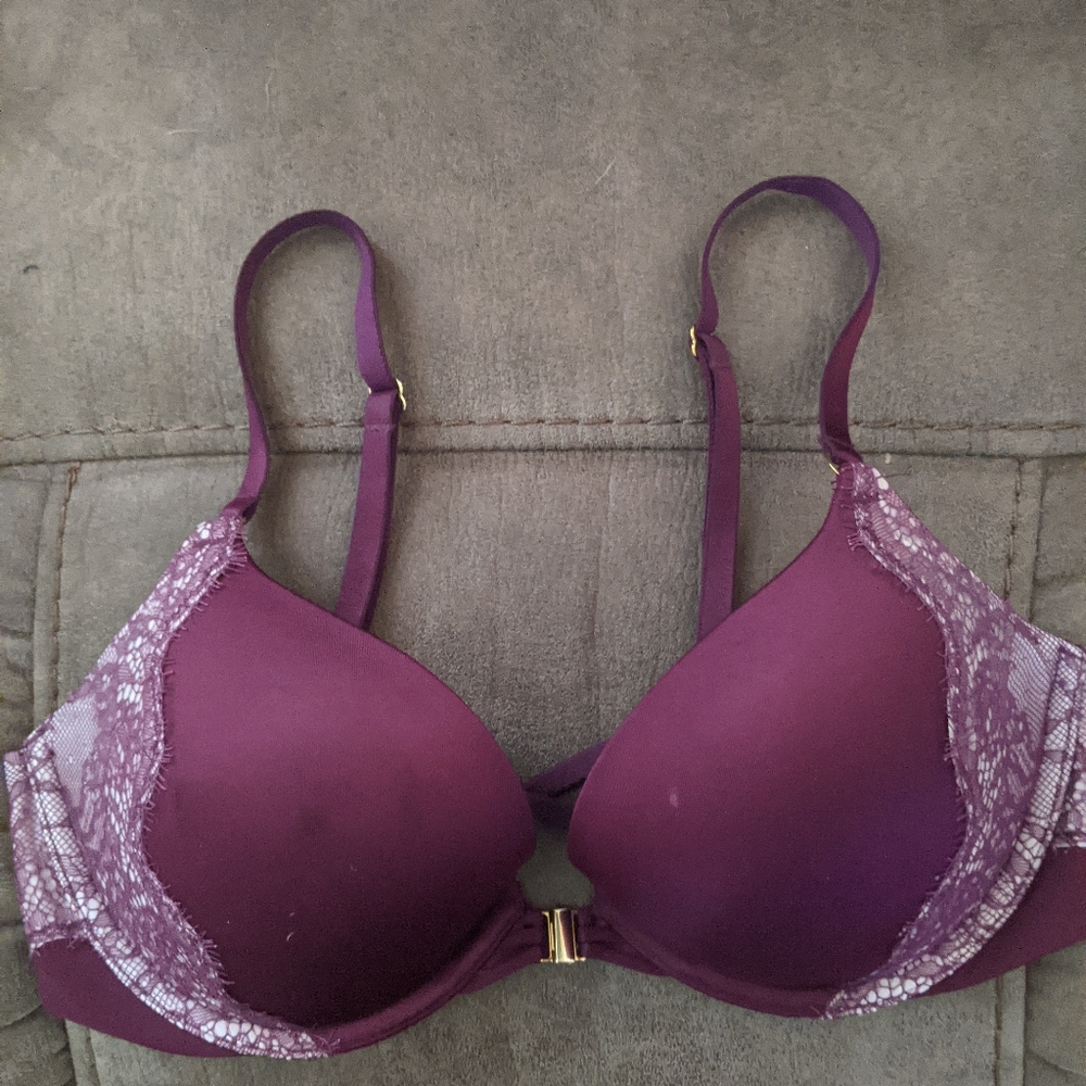 Victoria Secret 34C Very Sexy